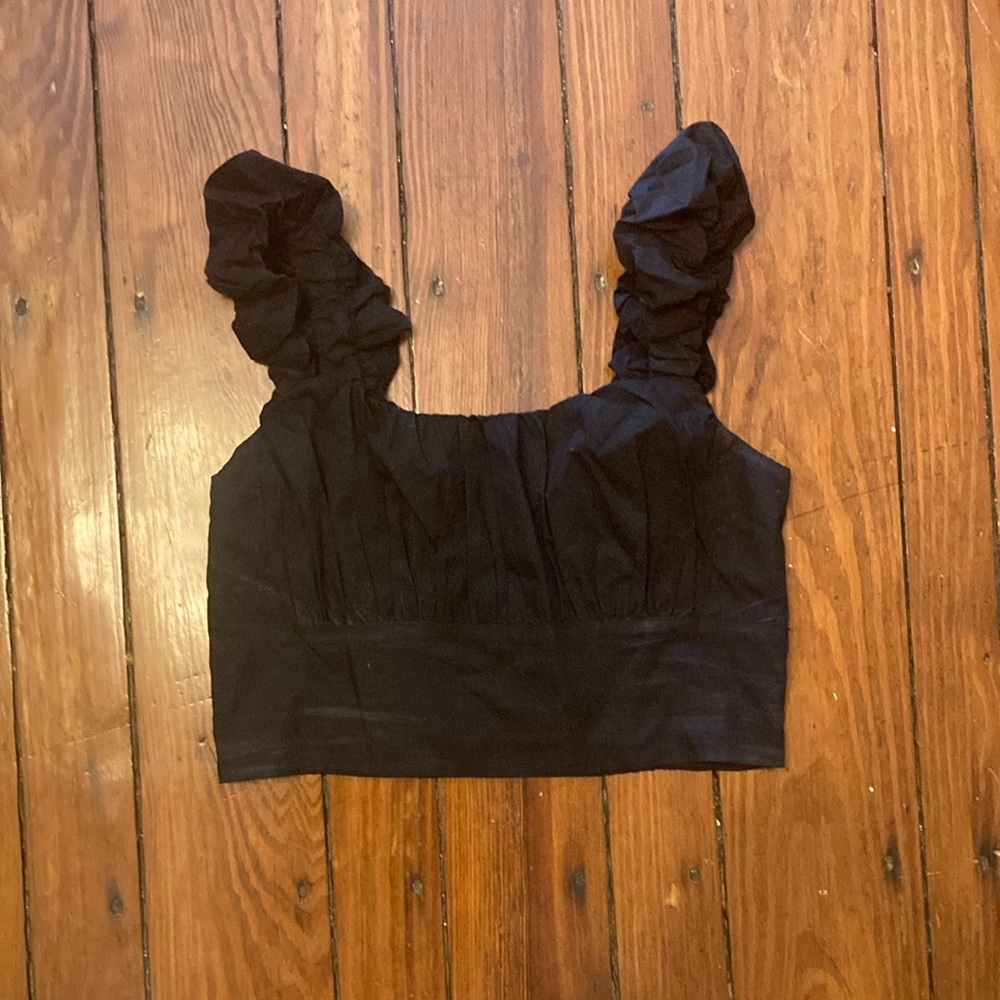 Abercrombie and Fitch black crop top